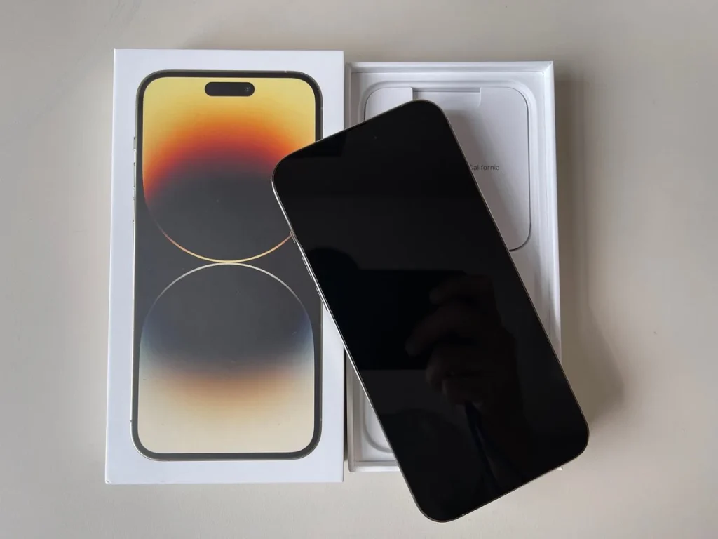 So Sánh iPhone 12 Pro Max, 13 Pro Max, 14 Pro Max: Nên Mua Máy Nào 2026? iPhone 14 Pro Max Gold Unboxing